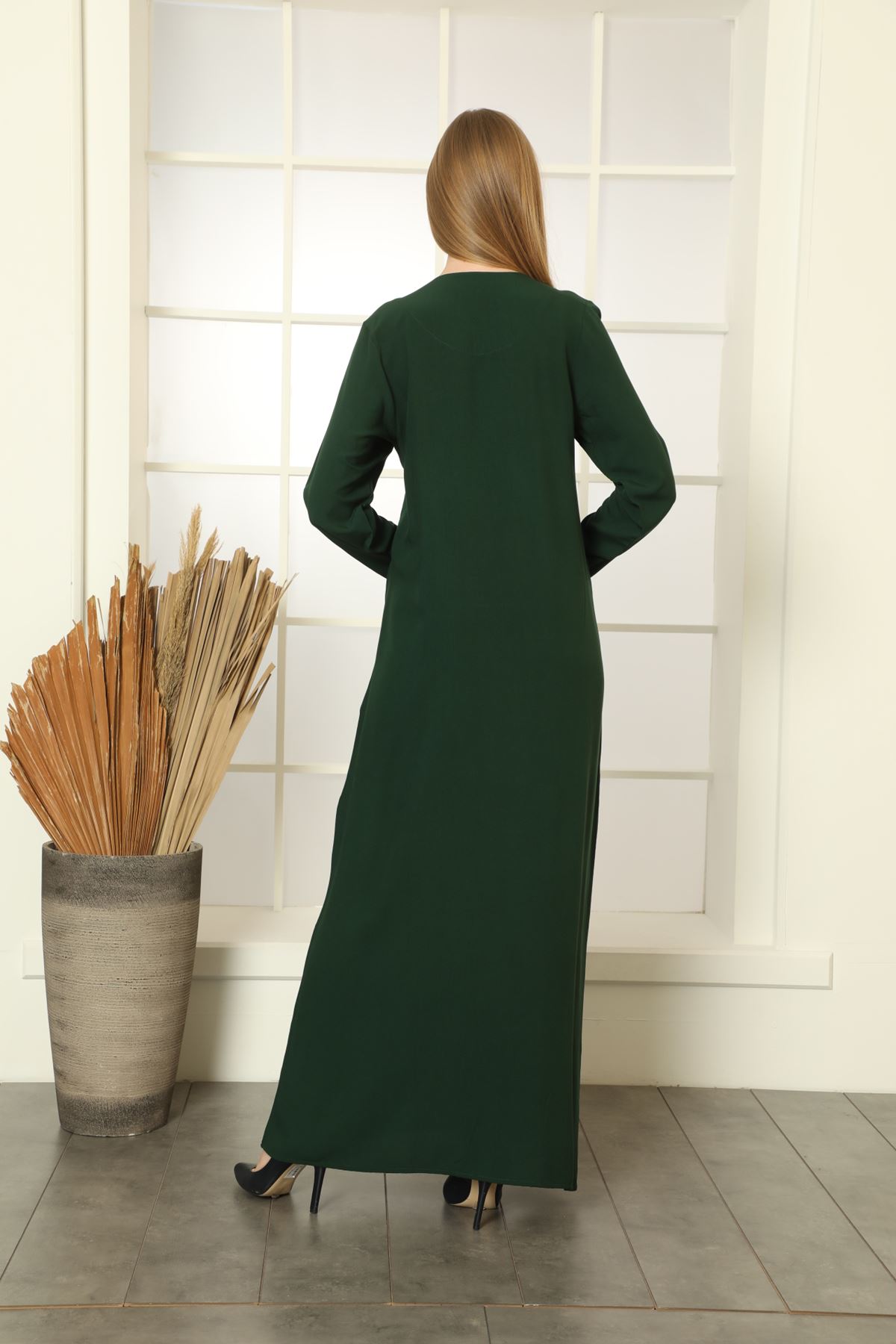 Laila Kadın Yeşil Fermuarlı Düz Maxi Viskon Elbise