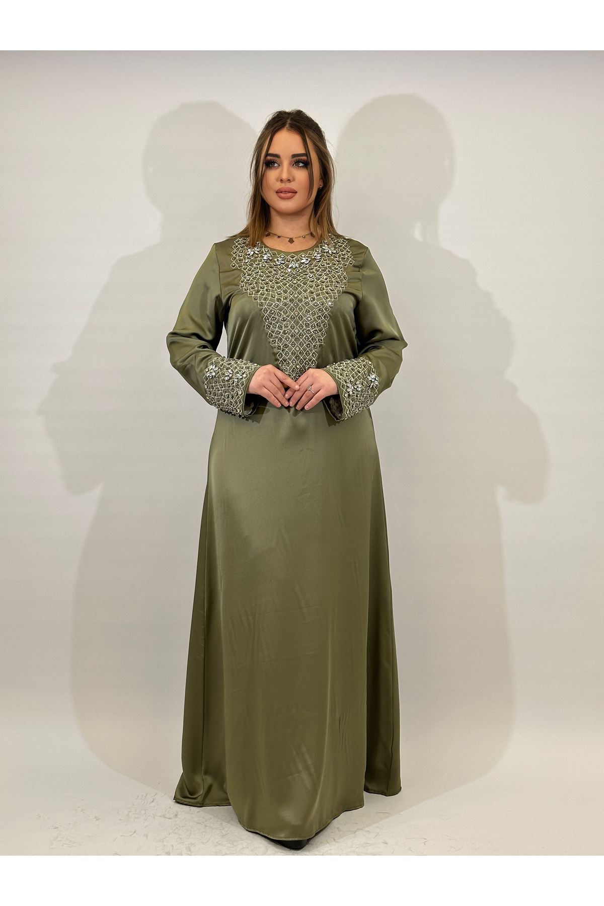 Laila Kadın Haki Uzun Kollu Taş İşlemeli Abiye Elbise